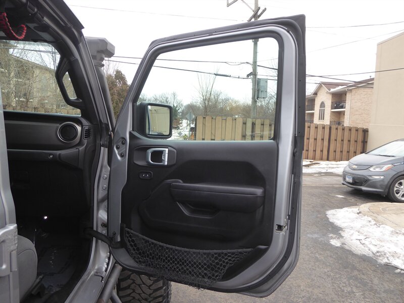 2020 JEEP GLADIATOR - Image 25