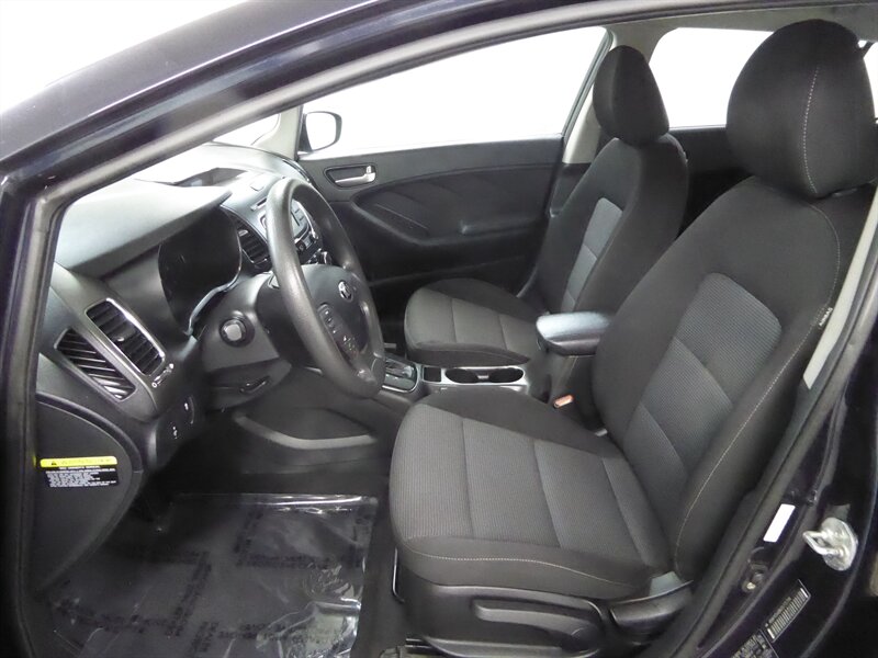 2018 KIA FORTE - Image 17