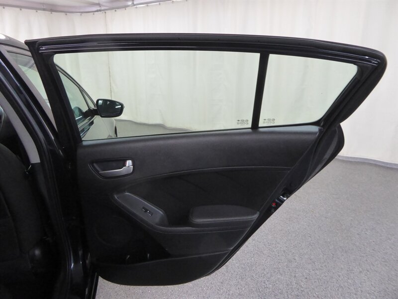 2018 KIA FORTE - Image 28