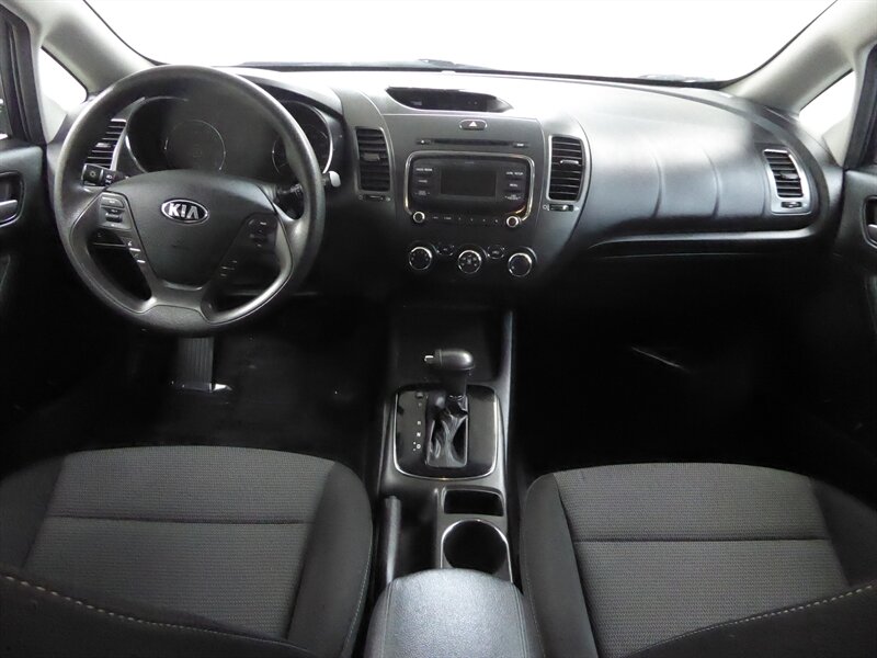 2018 KIA FORTE - Image 9