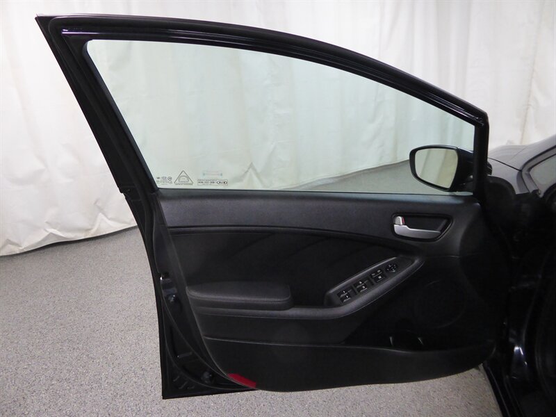 2018 KIA FORTE - Image 18