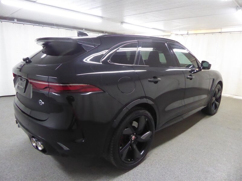 2023 JAGUAR F-PACE - Image 7