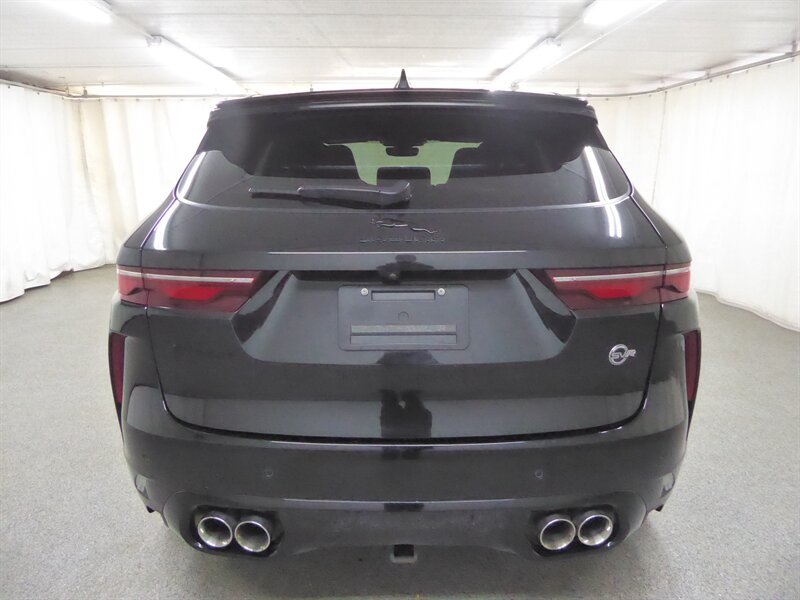 2023 JAGUAR F-PACE - Image 6