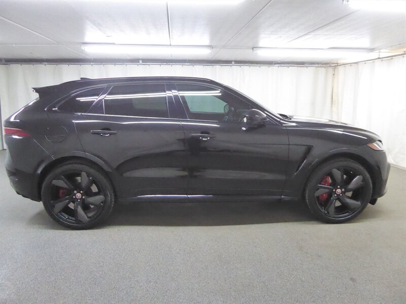 2023 JAGUAR F-PACE - Image 8