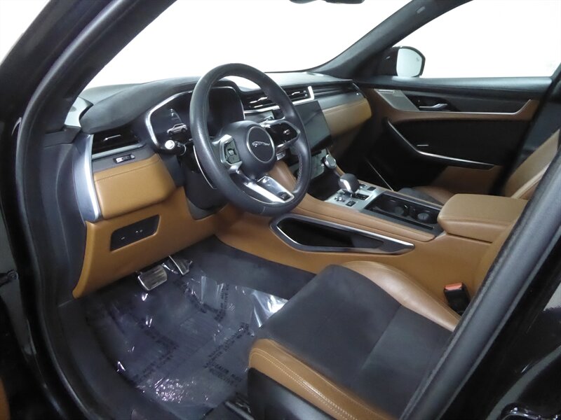 2023 JAGUAR F-PACE - Image 20
