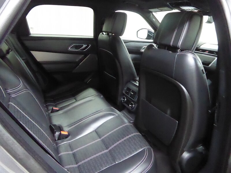 2018 LAND ROVER RANGE ROVER VELAR - Image 31