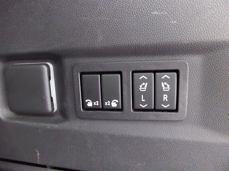 2022 CHEVROLET TAHOE - Image 36