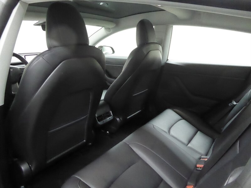 2018 TESLA MODEL 3 - Image 24