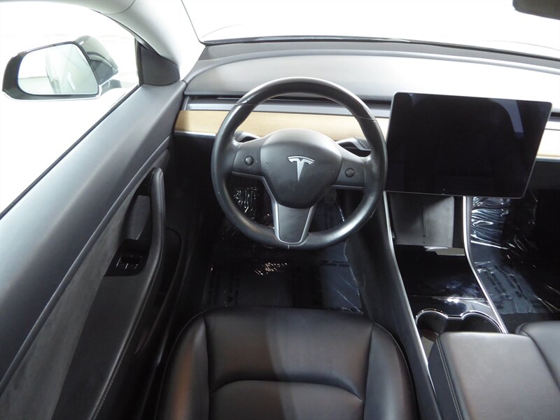 2018 TESLA MODEL 3 - Image 10