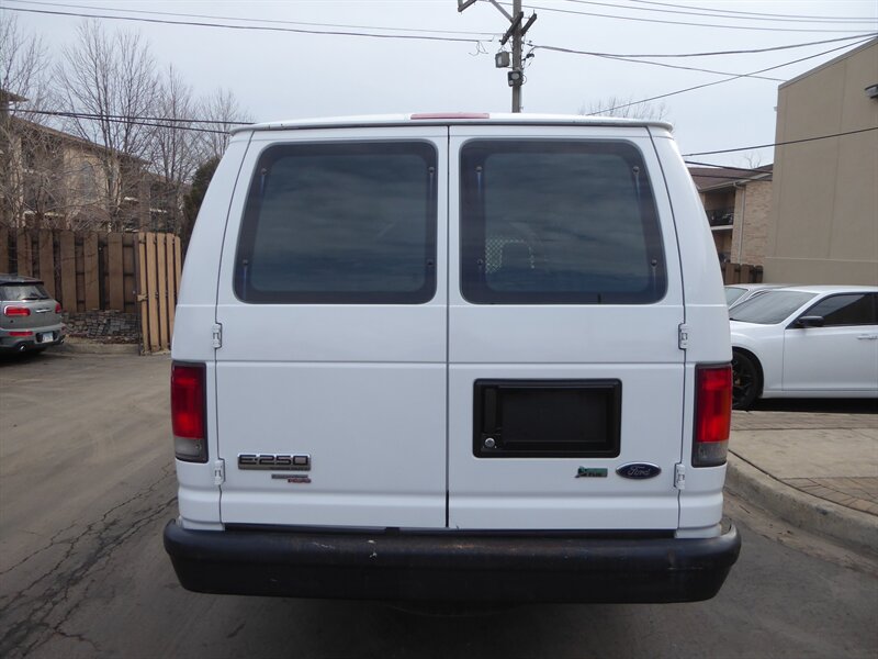 2014 FORD E-250 - Image 6