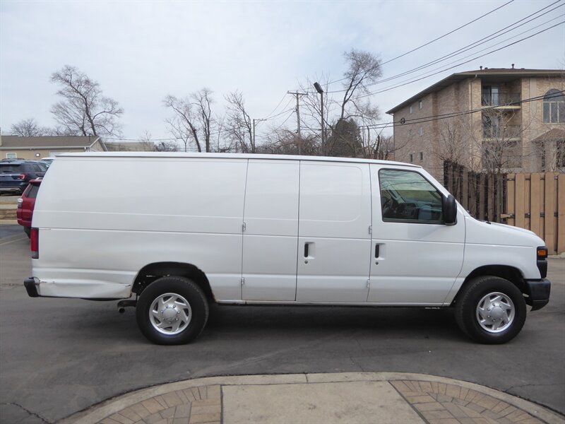 2014 FORD E-250 - Image 8