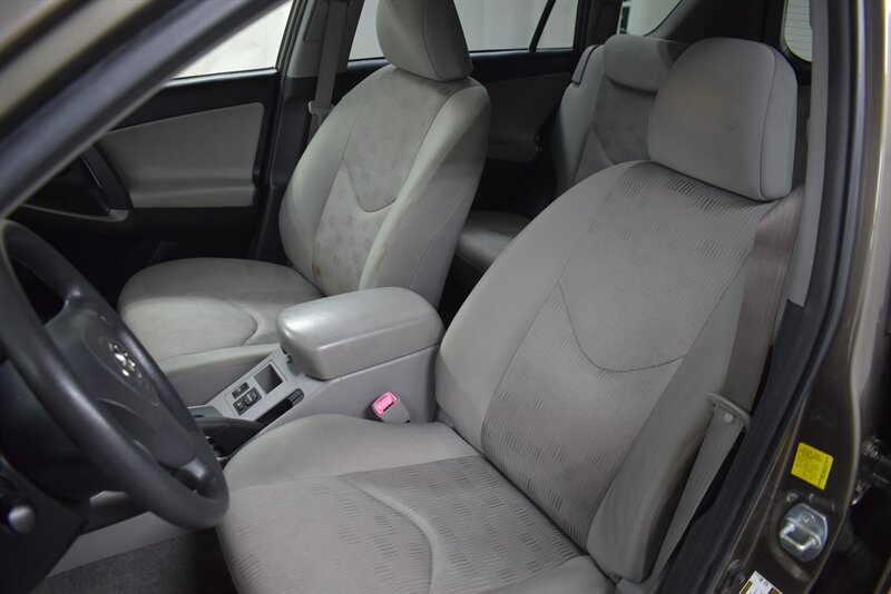 2010 TOYOTA RAV4 - Image 18