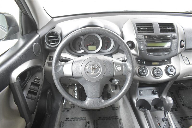 2010 TOYOTA RAV4 - Image 10