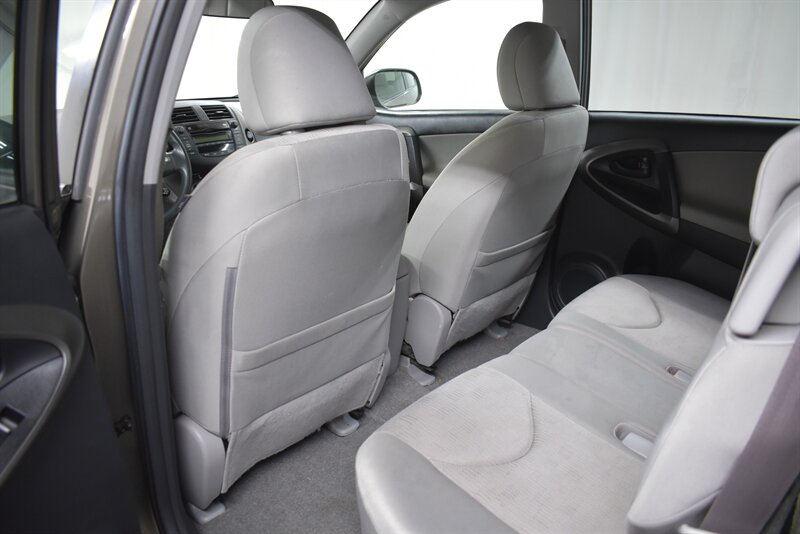 2010 TOYOTA RAV4 - Image 25