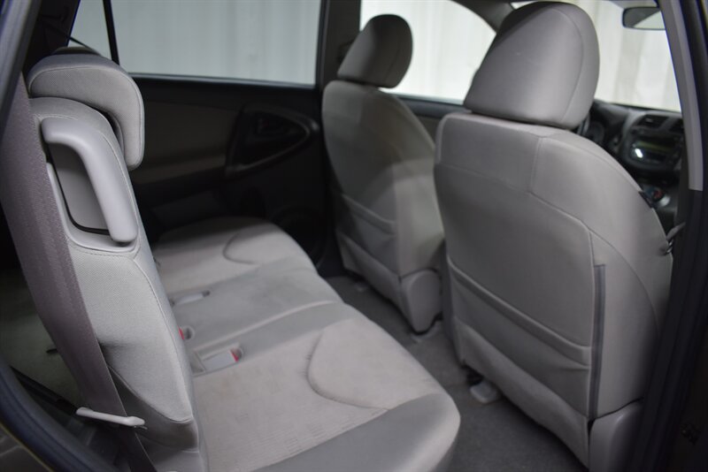2010 TOYOTA RAV4 - Image 28
