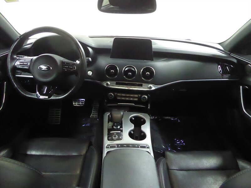 2020 KIA STINGER - Image 9