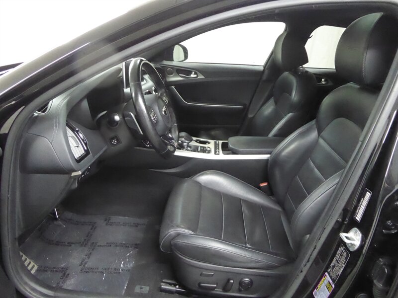 2020 KIA STINGER - Image 25