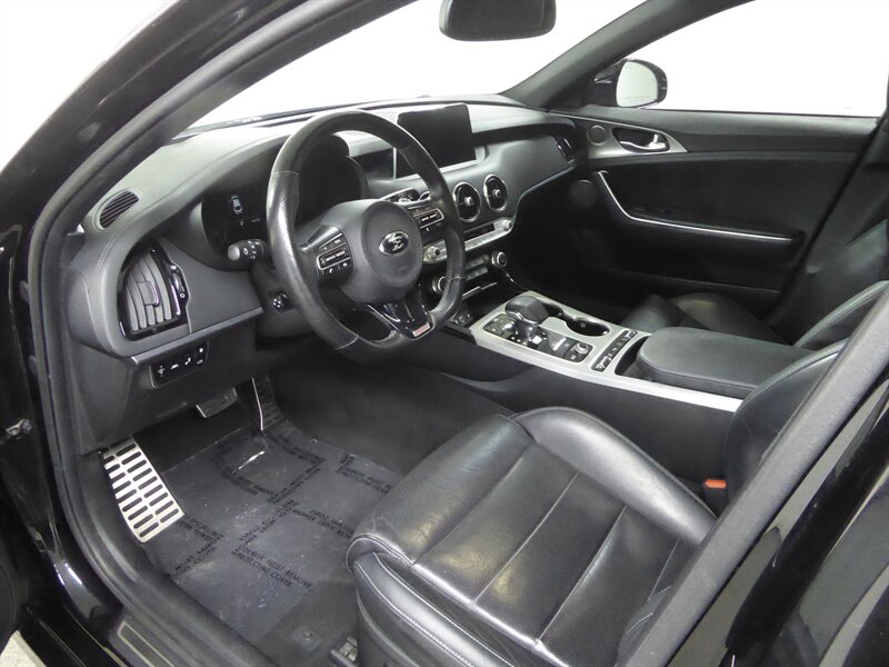 2020 KIA STINGER - Image 23