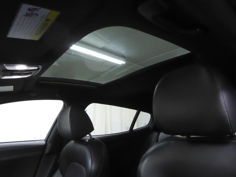 2020 KIA STINGER - Image 22