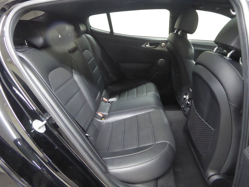 2020 KIA STINGER - Image 35