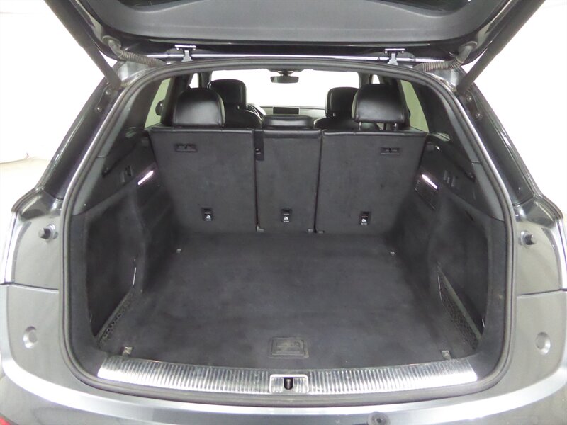 2018 AUDI SQ5 - Image 32