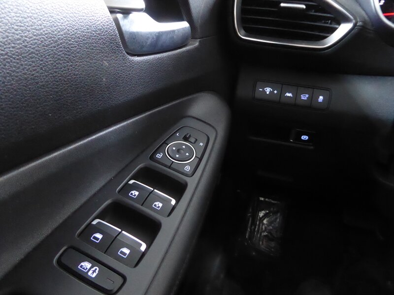 2023 HYUNDAI SANTA FE - Image 17