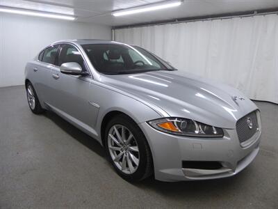 2013 Jaguar XF 2.0T Sedan