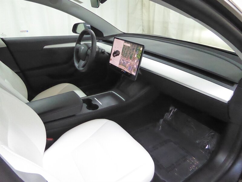 2021 TESLA MODEL 3 - Image 21