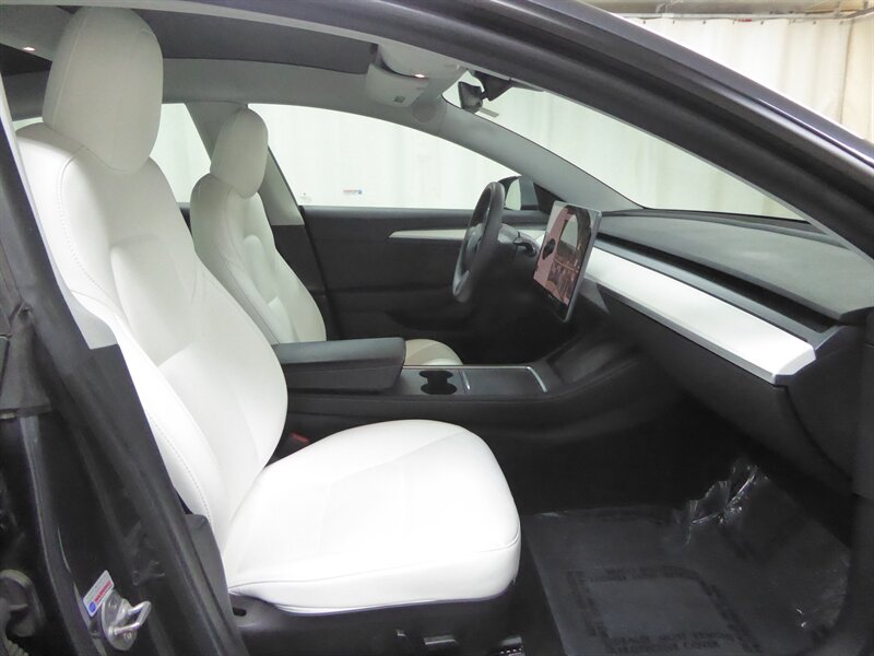 2021 TESLA MODEL 3 - Image 23