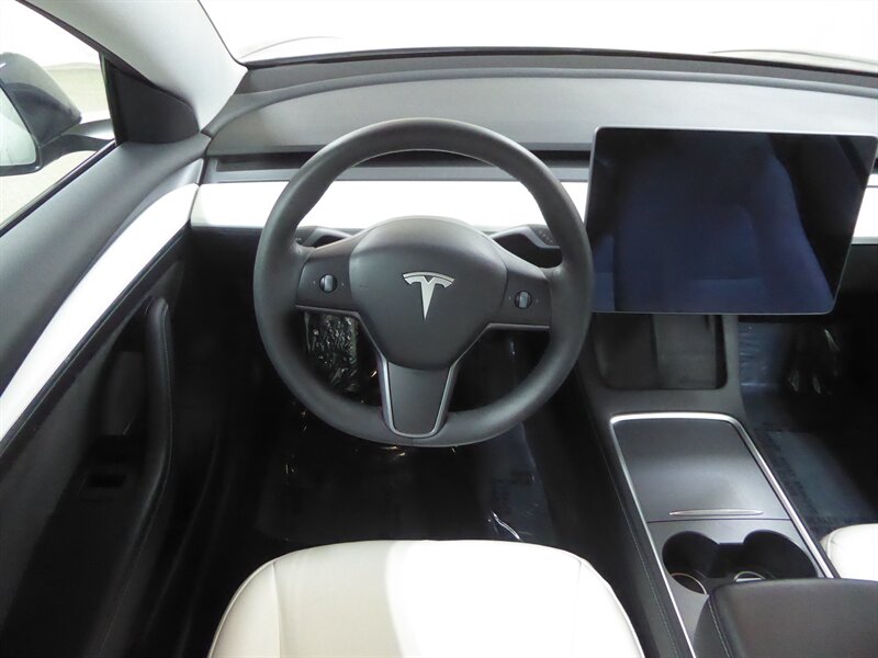 2021 TESLA MODEL 3 - Image 10