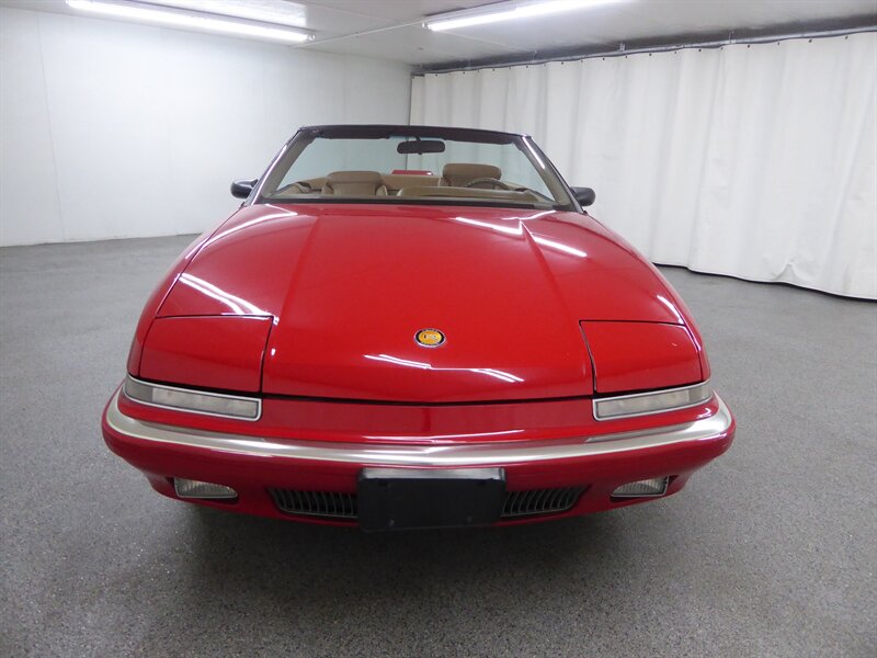 1990 BUICK REATTA - Image 2