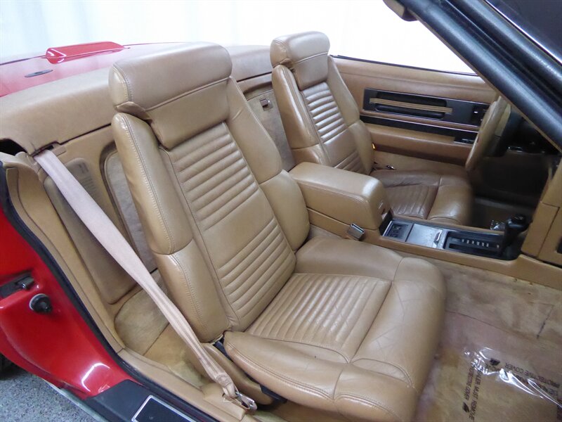 1990 BUICK REATTA - Image 29