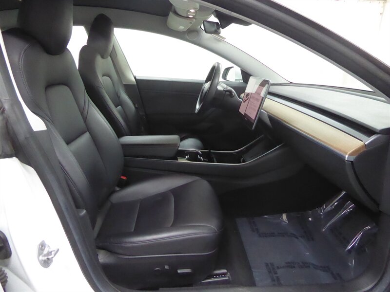 2018 TESLA MODEL 3 - Image 24