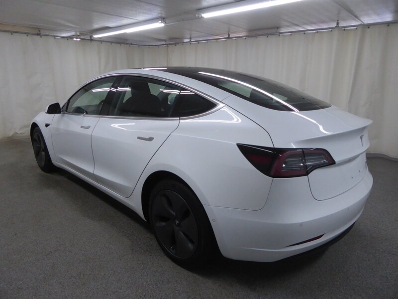 2018 TESLA MODEL 3 - Image 5