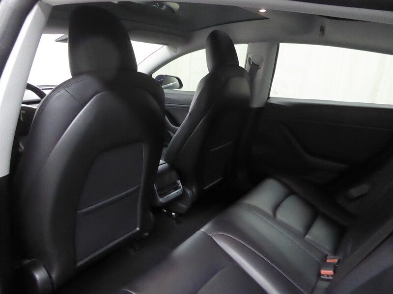 2018 TESLA MODEL 3 - Image 25