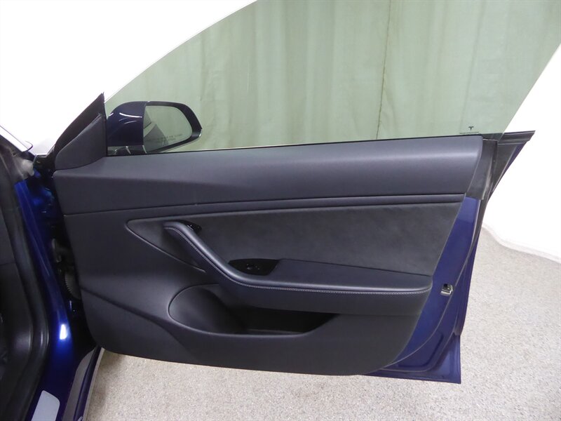 2018 TESLA MODEL 3 - Image 24