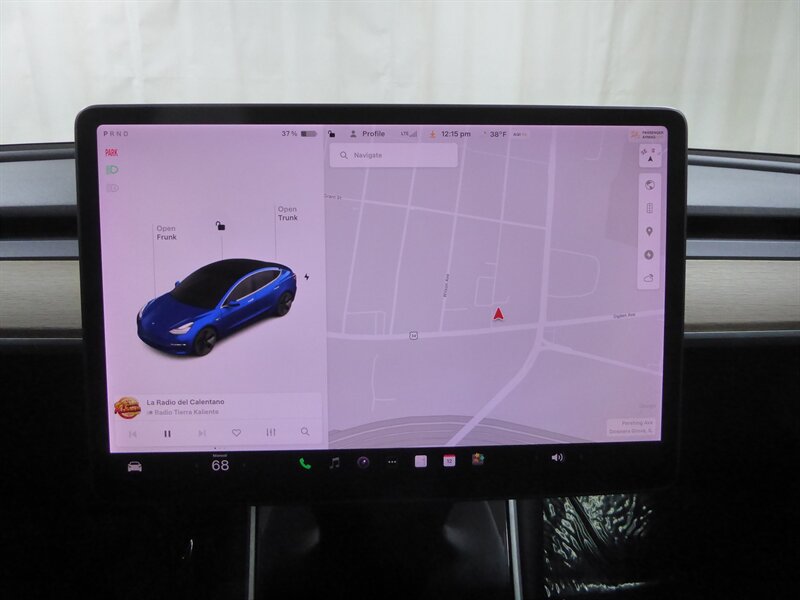 2018 TESLA MODEL 3 - Image 12