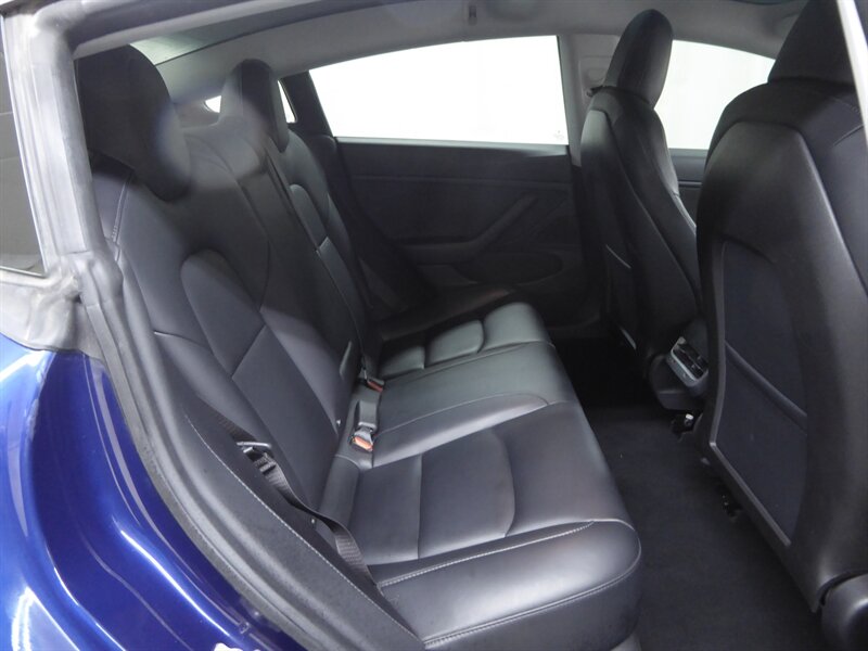 2018 TESLA MODEL 3 - Image 29