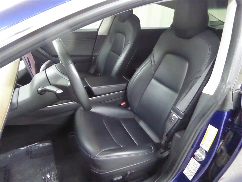 2018 TESLA MODEL 3 - Image 18