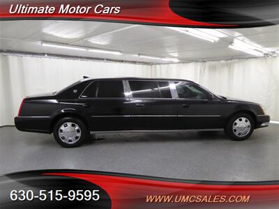 2011 Cadillac DTS Pro Coachbuilder Limo   - Photo 8 - Downers Grove, IL 60515