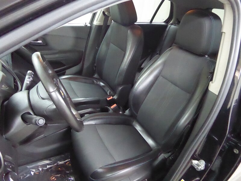 2015 CHEVROLET TRAX - Image 19