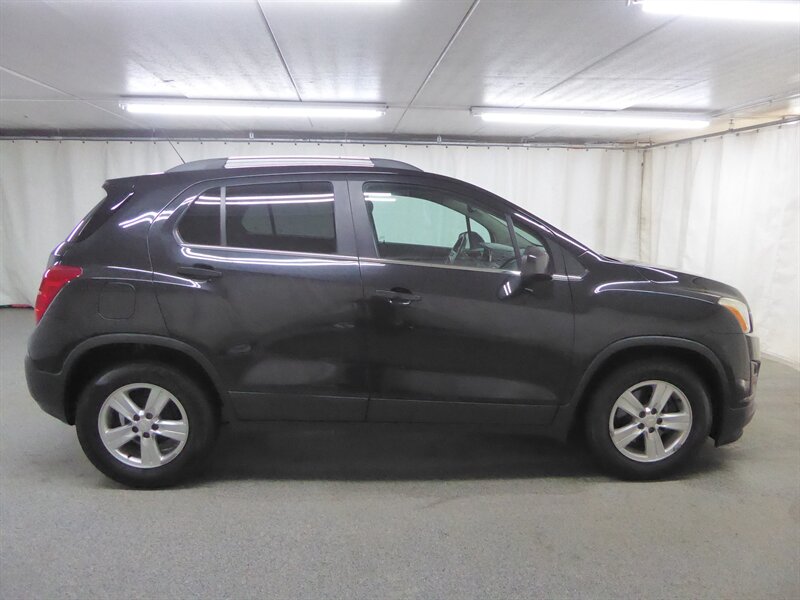 2015 CHEVROLET TRAX - Image 8