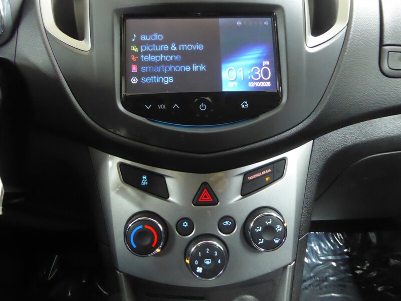 2015 CHEVROLET TRAX - Image 16