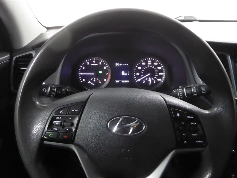 2017 HYUNDAI TUCSON - Image 11