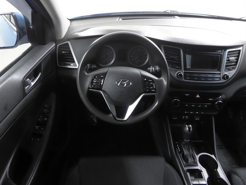 2017 HYUNDAI TUCSON - Image 10