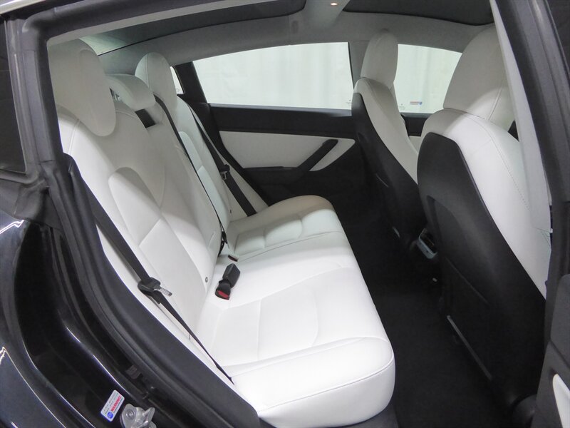 2018 TESLA MODEL 3 - Image 29