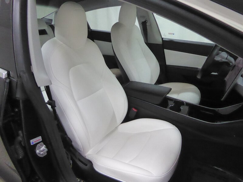 2018 TESLA MODEL 3 - Image 22