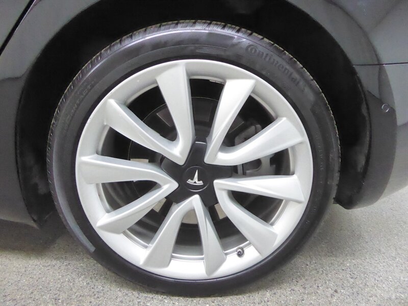 2018 TESLA MODEL 3 - Image 32