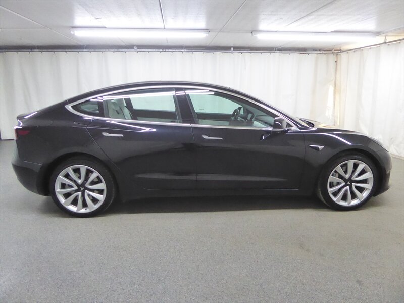 2018 TESLA MODEL 3 - Image 8