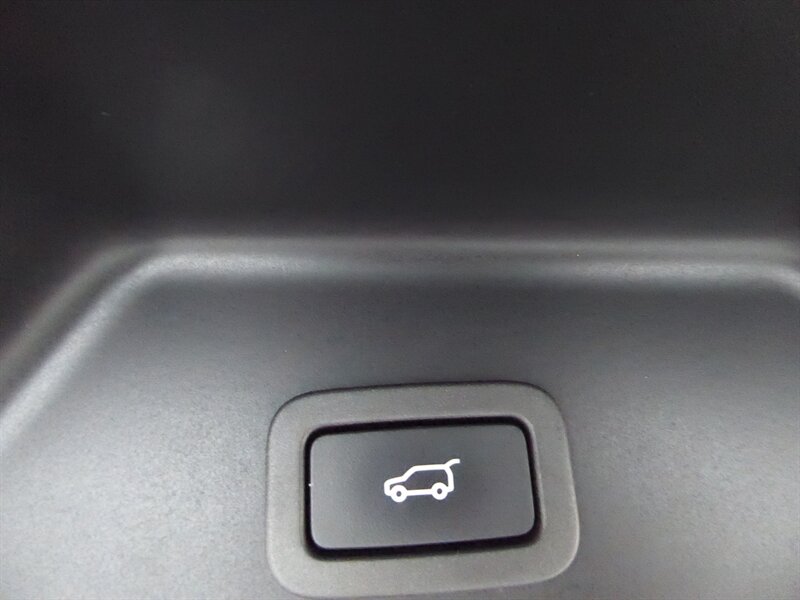 2016 LAND ROVER RANGE ROVER - Image 36